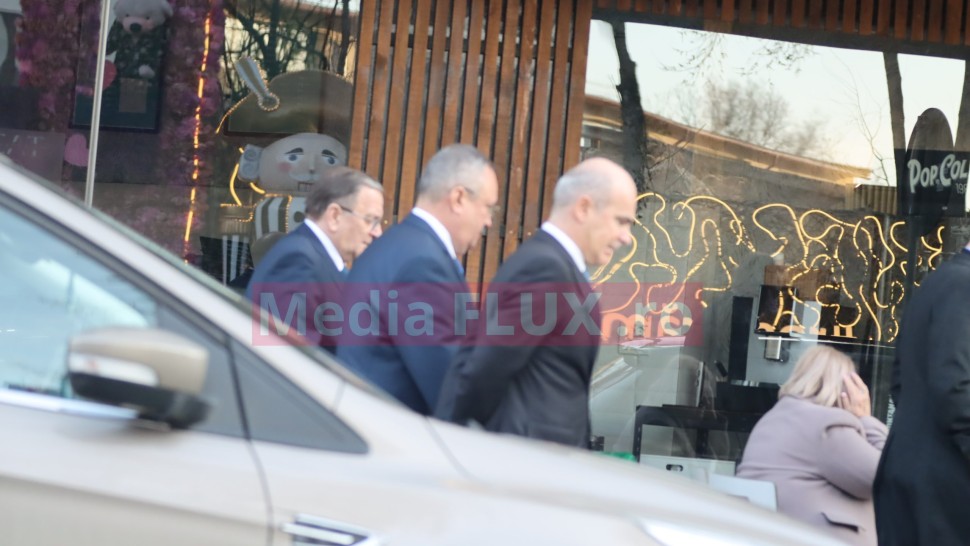 EXCLUSIV PAPARAZZI. Liberalii au tras aer în piept înainte de ședința Coaliției. Ciucă Rareș Bogdan Gheorghe Flutur și Dan Motreanu s-au dus pe jos la marea întâlnire GALERIE FOTO