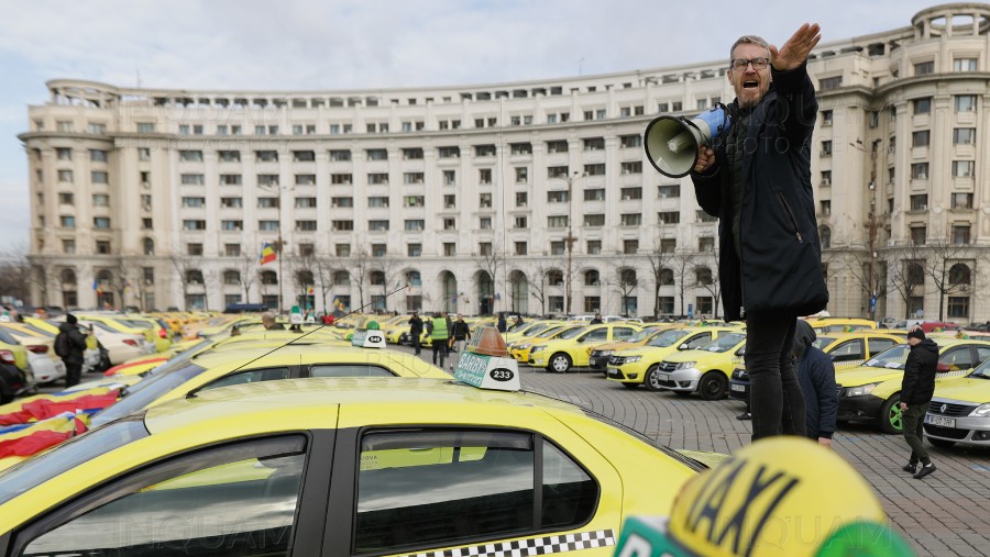 Un nou protest paralizează traficul din Capitală. Peste 600 de taximetriști își strigă nemulțumirea în fața Parlamentului | UPDATE