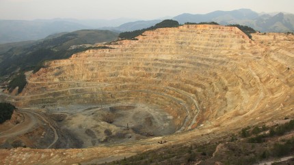 Povestea uimitoare a aurului de la Roșia Montană. Mina veche de mii de ani a fost descoperită din greșeală în 1970