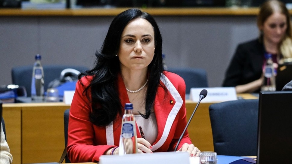 Ministrul Muncii anunț de ultimă oră pentru pensionari. Când se livrează pensiile mărite