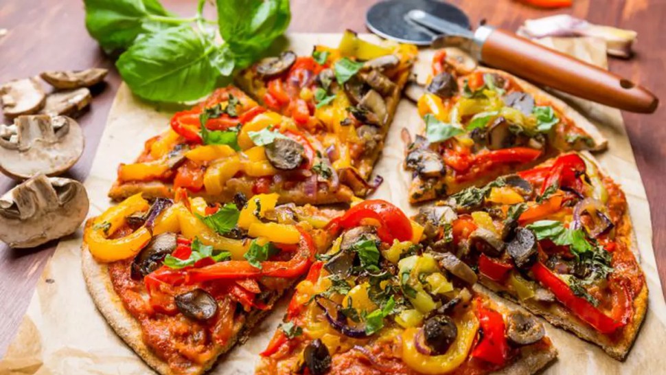 Rețetă pizza de post. Cu ce o puteți face