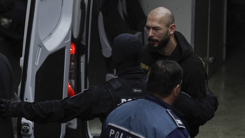 Andrew Tate chemat la DIICOT Noi acuzații pentru influencer Incitare la ură împotriva femeilor