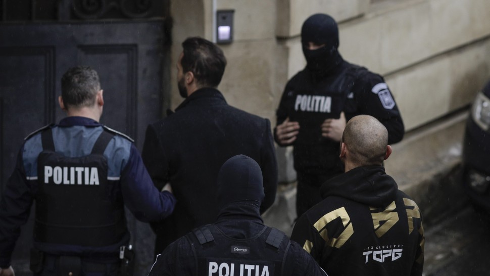 Frații Tate arestați din nou. De această dată la cerea autorităților britanice. Ce declară cei doi | UPDATE FOTO