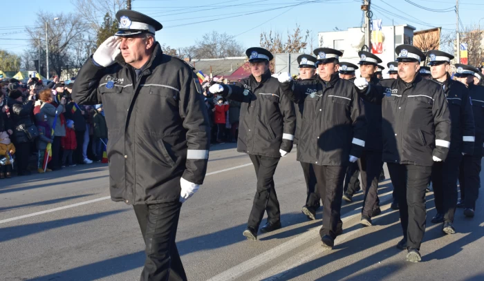 Polițiștii Locali protestează și ei în stradă.