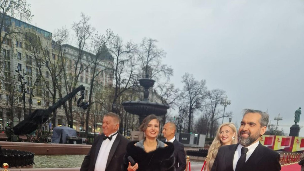 Performanță impresionantă pentru Dorel Vișan Laura și Ciprian Mega Filmul 21 de rubini a fost selectat de regizorul Nikita Mihalkov pentru Oscarul BRICS