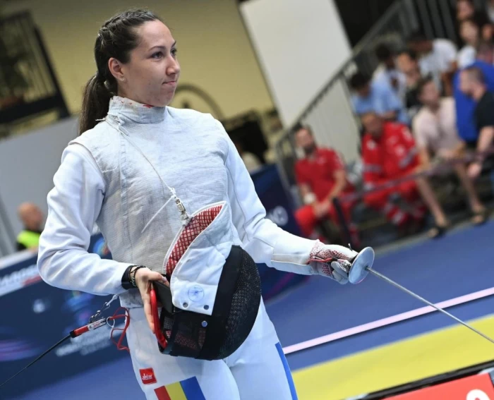 Mălina Călugăreanu, cea mai bună floretistă a României, fostă dansatoare, vrea o medalie la scrimă la Jocurile Olimpice de la Paris