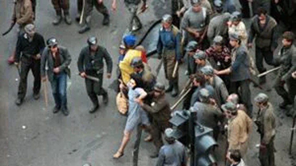 34 de ani de la Mineriada din 1990. O pagină neagră a istoriei post-decembriste