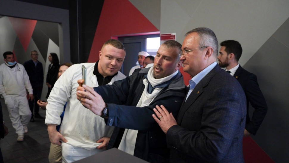 Nicolae Ciucă mesaj pentru românii de pretutindeni Îi rog să transmită copiilor dragostea de patrie