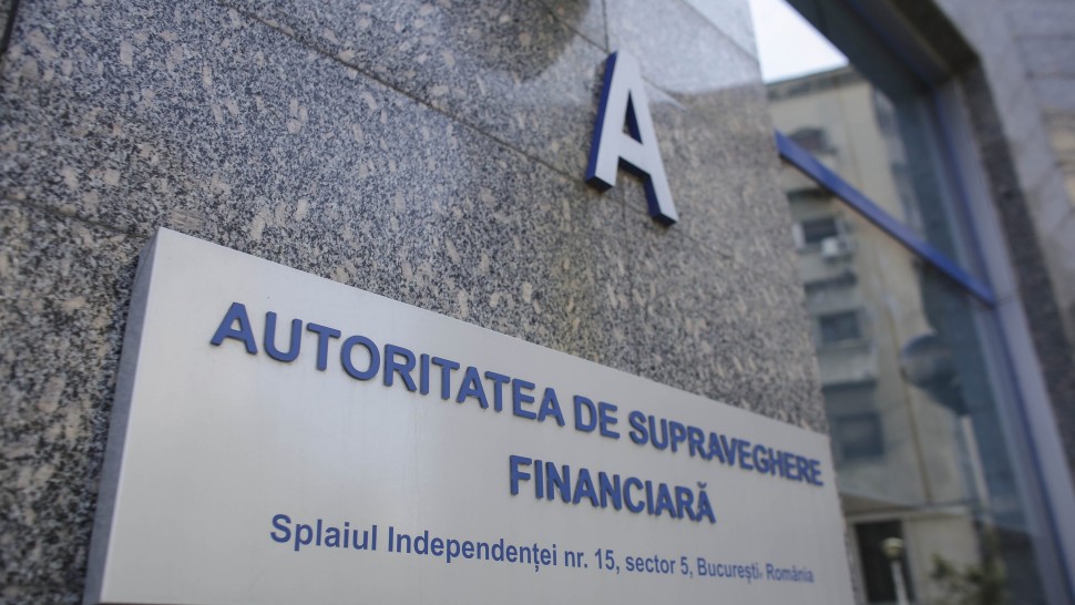 ASF a retras autorizaţia unuia dintre cei mai importanţi brokeri din România după ce şeful companiei a fost arestat preventiv