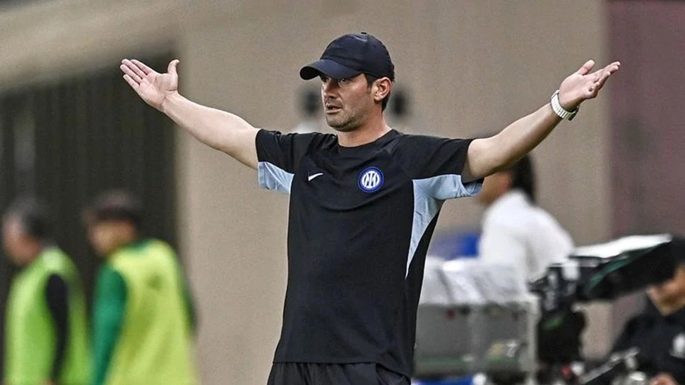 Cristi Chivu a dat lovitura Semnează astăzi cu Inter Milano. Primele reacții din Italia