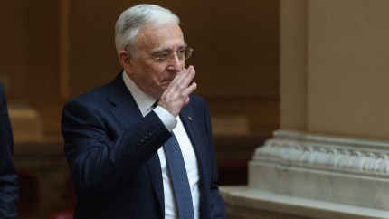 Mugur Isărescu anunță motivele pentru care rata anuală a inflaţiei în trimestrul 3 a accelerat. Eliminarea plafoanelor la energie electrică şi creșterea TVA printre motive