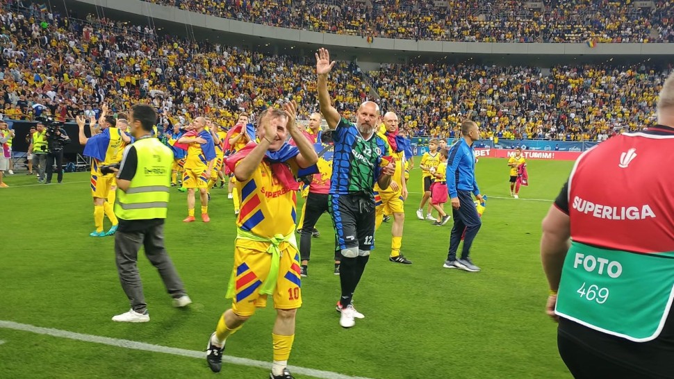 Gheorghe Hagi emoționat după meciul Generației de Aur Noi am încercat să dăm totul pentru suporteri | GALERIE FOTO  VIDEO