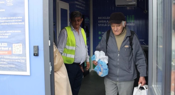 Gheorghe Florea, angajat RVM, sursa foto Mediaflux.ro