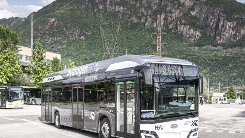 Orașul din România în care circulă primul autobuz cu hidrogen din țară