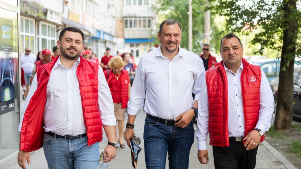 Chirica a fugit de dezbaterea cu Balanișcu pe proiectele pentru Iași