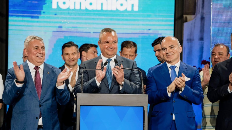 Nicolae Ciucă promisiune după anunțul privind candidatura la alegerile prezidențiale În calitate de președinte voi continua să aduc ordine și un serviciu onest pentru patrie și pentru români
