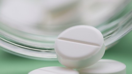 Algocalmin și Piafenul ar putea fi scoase de piață. Banalul analgezic poate cauza afecțiuni grave