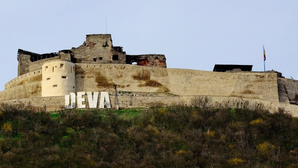 Experiență inedită și întoarcere în timp la Cetatea Deva în acest weekend