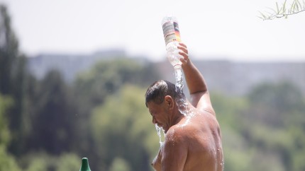 Val de căldură extremă în Europa. Franţa restricţionează consumul de alcool iar Spania închide o zonă pentru suporteri