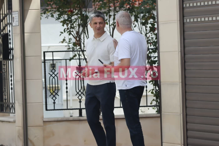 Răzvan Lucescu Paparazzi clinică estetică
