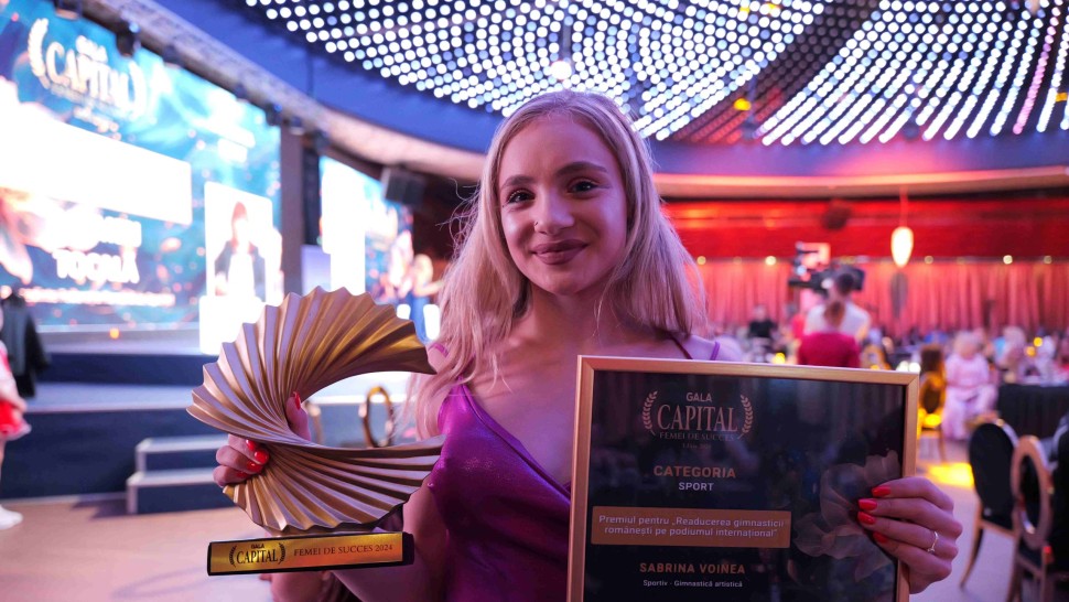 Sabrina Voinea răvășitoare în rochie de seară la Gala Femei de Succes Sportiva a fost premiată alături de figuri marcante din lumea sportului