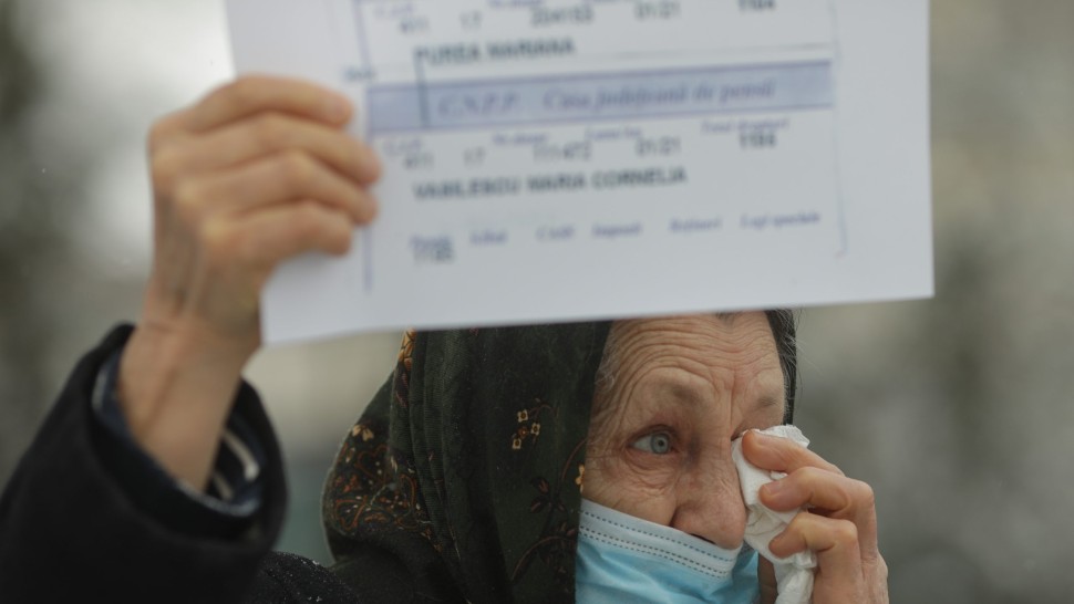 Cum îți dai seama dacă pensia a fost recalculată greșit. Formula folosită de casele de pensii