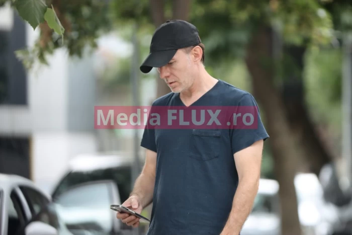 Florin Cîțu și iubita sa liberală scot câinele afară! Iubite dulci ca-n PNLești pe nicăieri nu mai găsești FOTO și VIDEO PAPARAZZI