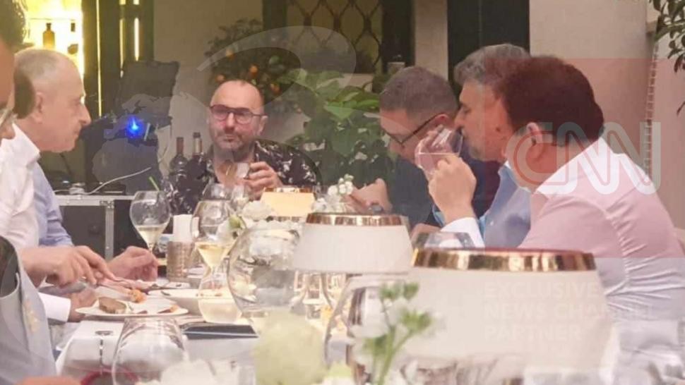 Întâlnire între Mircea Geoană și Marcel Ciolacu la ziua lui Marius Tucă Surse Mediaflux Nu a fost nimic politic FOTO ANTENA 3 CNN UPDATE