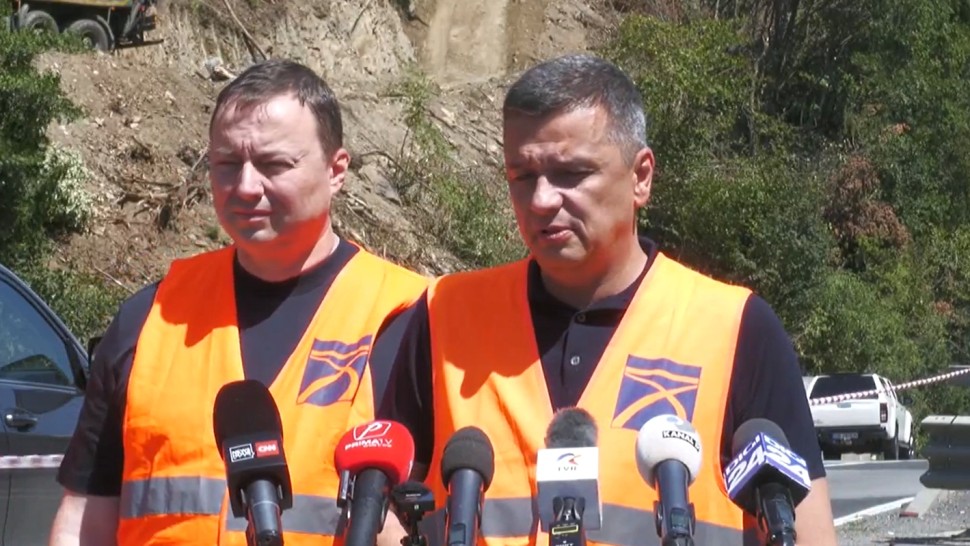Sorin Grindeanu ministrul Transporturilor confirmă progresul lucrărilor pe Valea Oltului cu termen limită 9 august La ritmul acesta lucrurile se vor înscrie în termenul asumat