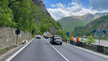 Trafic restricționat pe Valea Oltului. Intervale de timp cu circulație interzisă în aceste zile