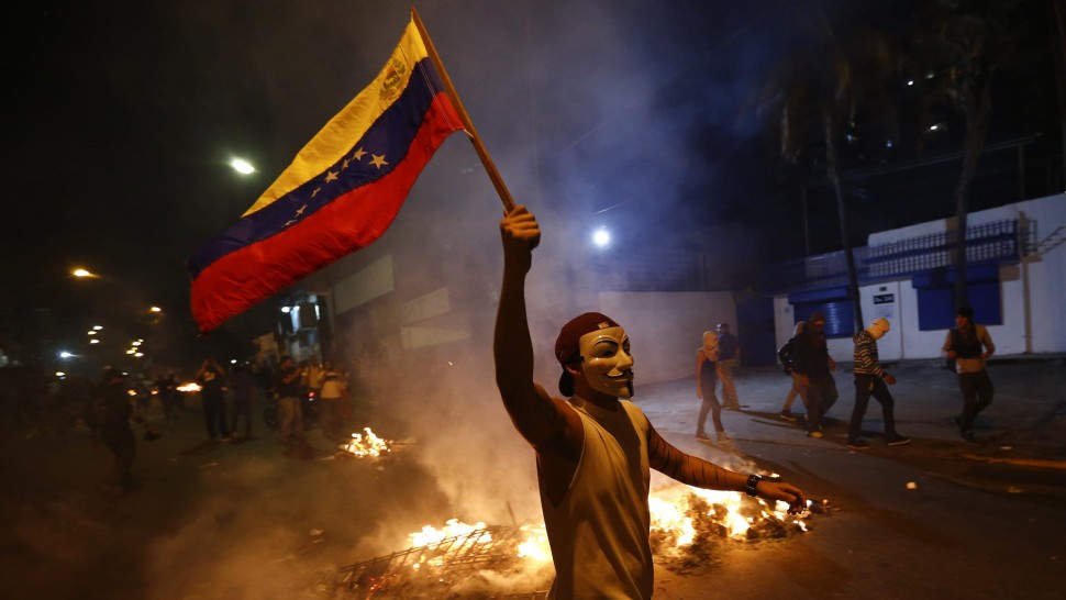 Reuters Armata venezueleană pregătește o ripostă de gherilă în cazul unui atac al SUA