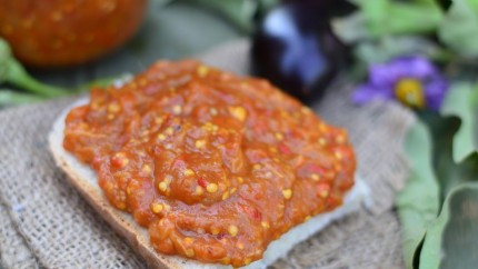 Zacuscă de vinete cu ciuperci. Curcubeu pe cerul gurii