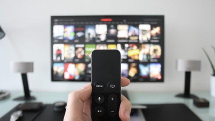 Un nou post TV în grila de programe. Puteți urmări filme și seriale emblematice