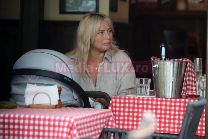 Paparazzi Laura Cosoi Adela Popescu Ada Condeescu