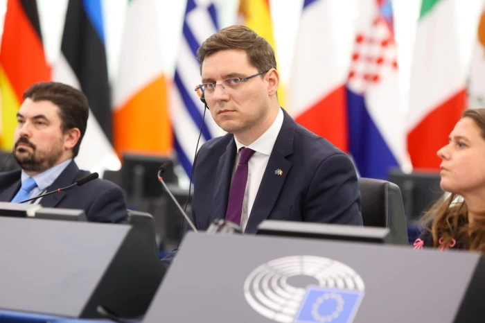 Victor Negrescu