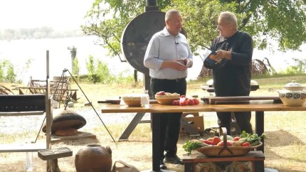 Nicolae Ciucă și-a lansat cartea alături de Mircea Dinescu într-o emisiune la Prima TV. Declarație explozivă