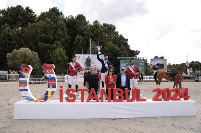 Tricolorii sunt campioni balcanici