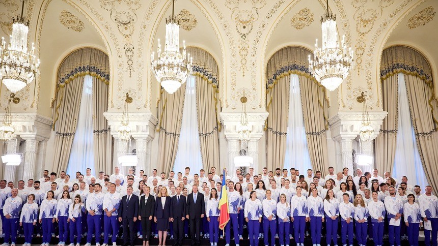 Președintele Iohannis îi decorează miercuri pe sportivii tricolori medaliați la Jocurile Olimpice și Paralimpice de la Paris
