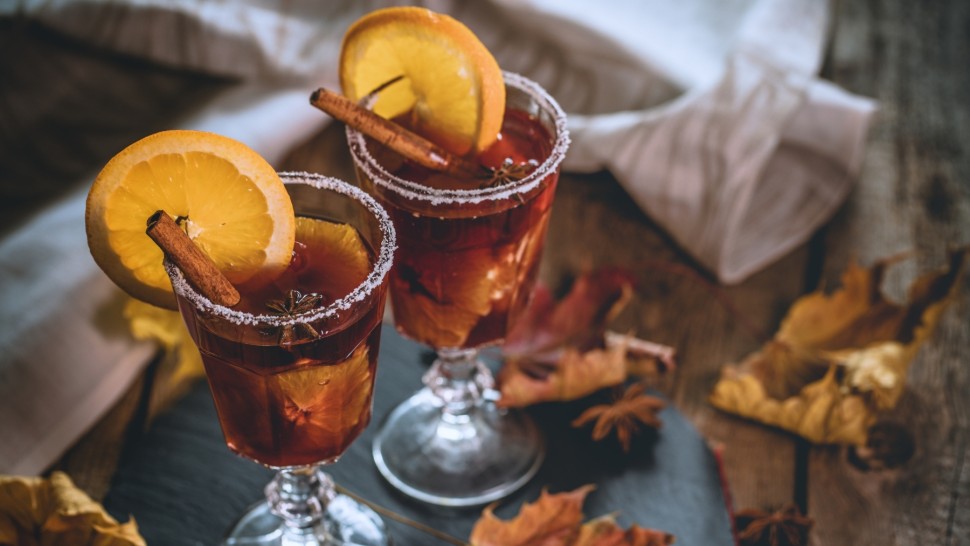 Cocktailuri pentru toamnă. Ce poți savura în acest sezon acasă sau în oraș