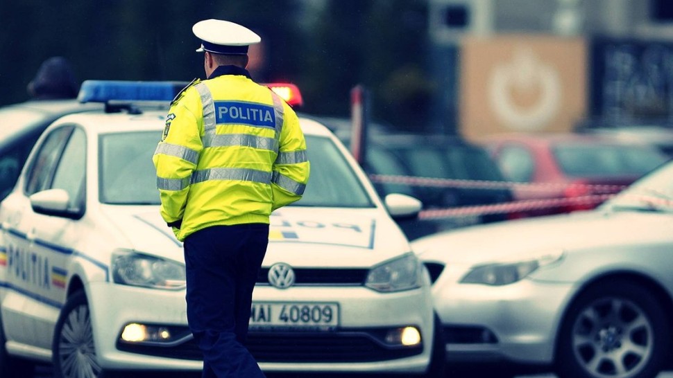 Atenție șoferi Aglomerație în trafic pe DN 1 - Valea Prahovei și intensificarea traficului și pe DN 39 Vama Veche-Constanța și pe A2