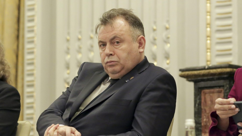 Nelu Tătaru pus oficial sub urmărire penală pentru 57 de luări de mită de DNA Fostul ministru al Sănătății luat în vizor de DNA UPDATE