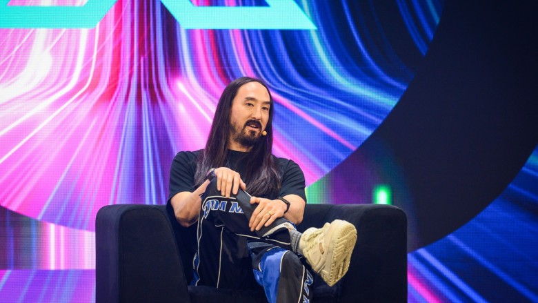 Marele Steve Aoki revine în România pentru evenimentul IQOS