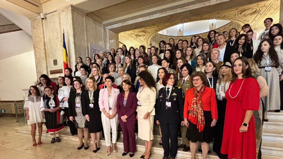 Ambasadoarea SUA Kathleen Kavalec la deschiderea Female Empowerment Summit FES Prin împuternicirea femeilor construim o lume mai bună pentru toți FOTO și VIDEO