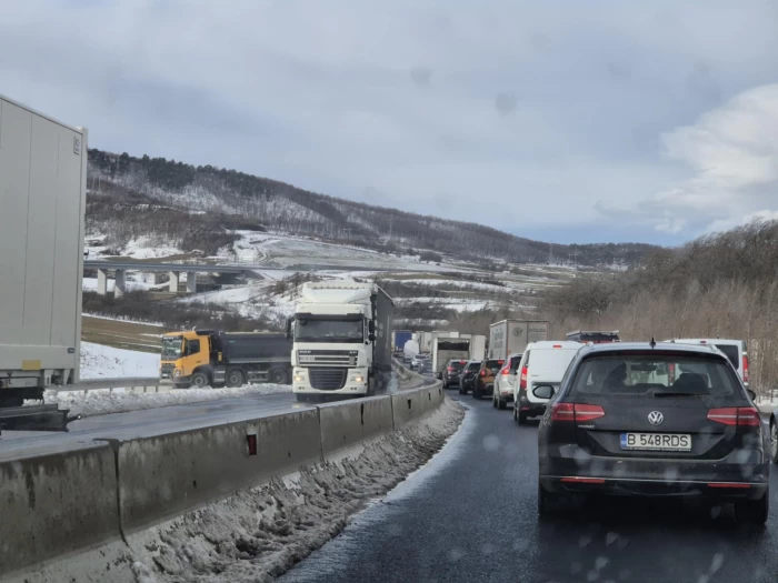 Vânt puternic și coadă de mașini la Tălmaciu