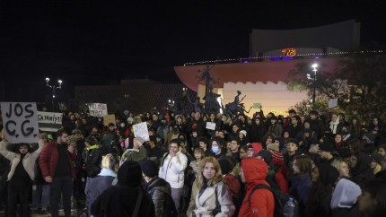 Călin Georgescu noul Antonescu Protest spontan al studenților la București | GALERIE FOTO ȘI VIDEO