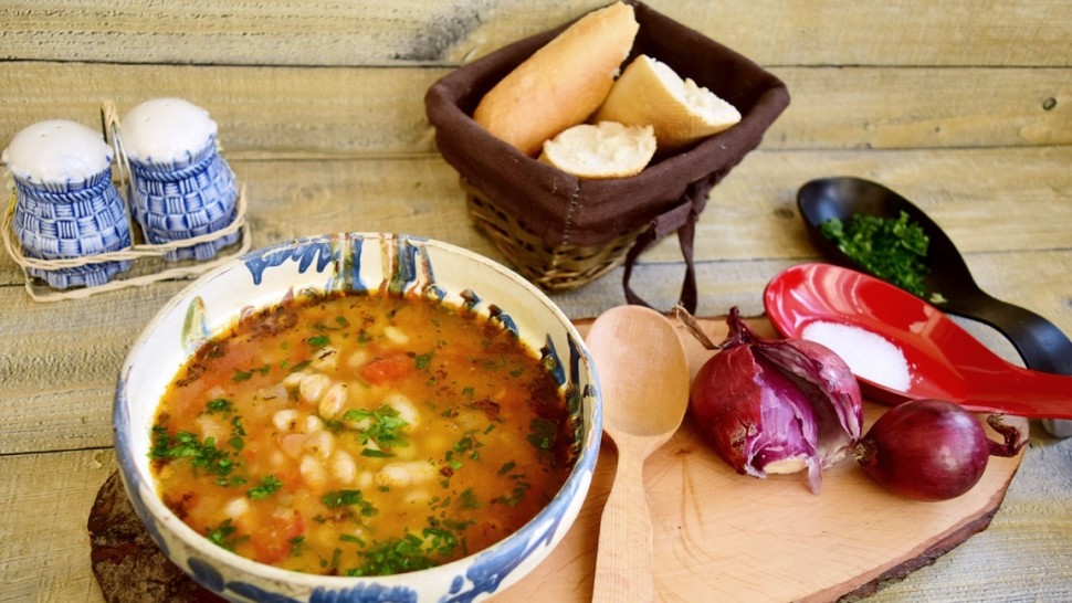 Idei rețete cu fasole boabe. Iată ce poți pregăti delicios