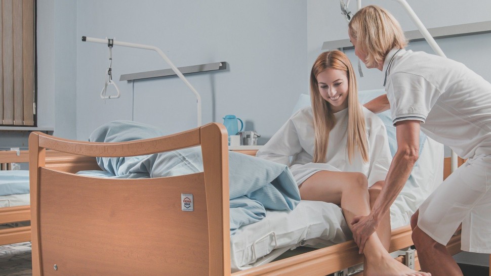 Modificare privind tratamentul adolescenților în spitale. Medicii nu mai pot fi trași la răspundere