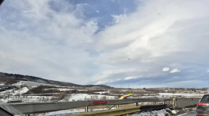 Vânt puternic, indicator căzut spre Sibiu