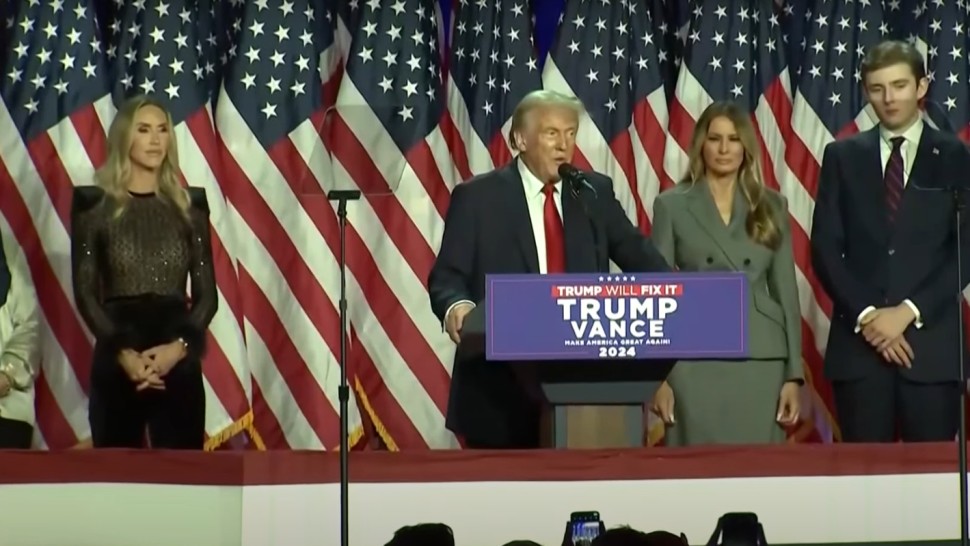 Donald Trump reales președinte al SUA Republicanul și-a clamat victoria. Are 277 de voturi în Colegiul Electoral LIVE VIDEO