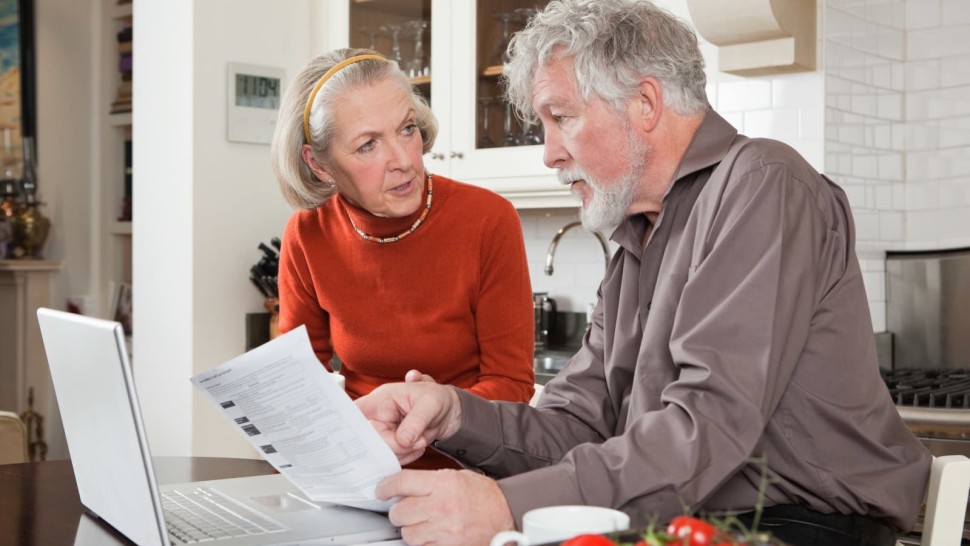 Urmează două majorări de pensii în 2025. Marele anunț făcut de CNPP